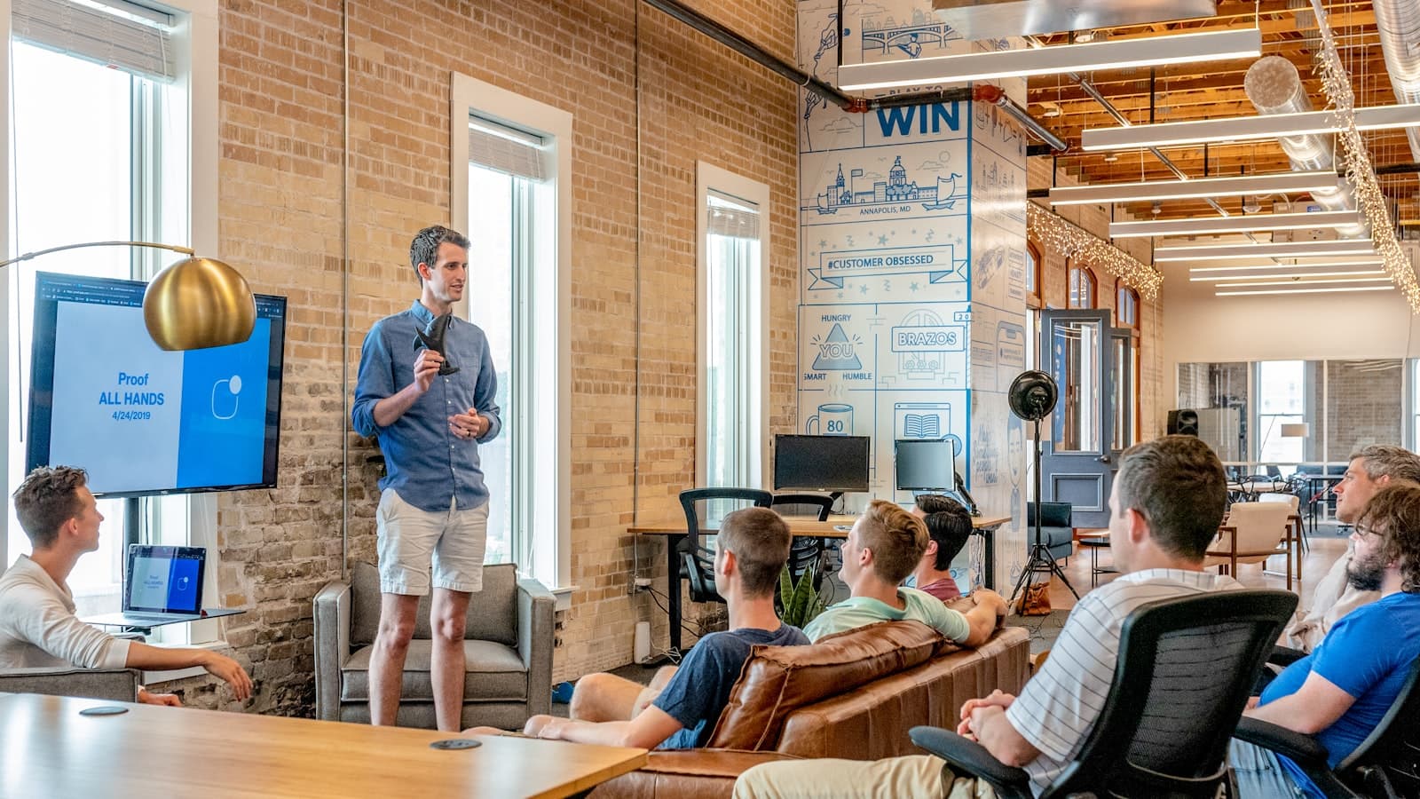 Professional mentor guiding founders